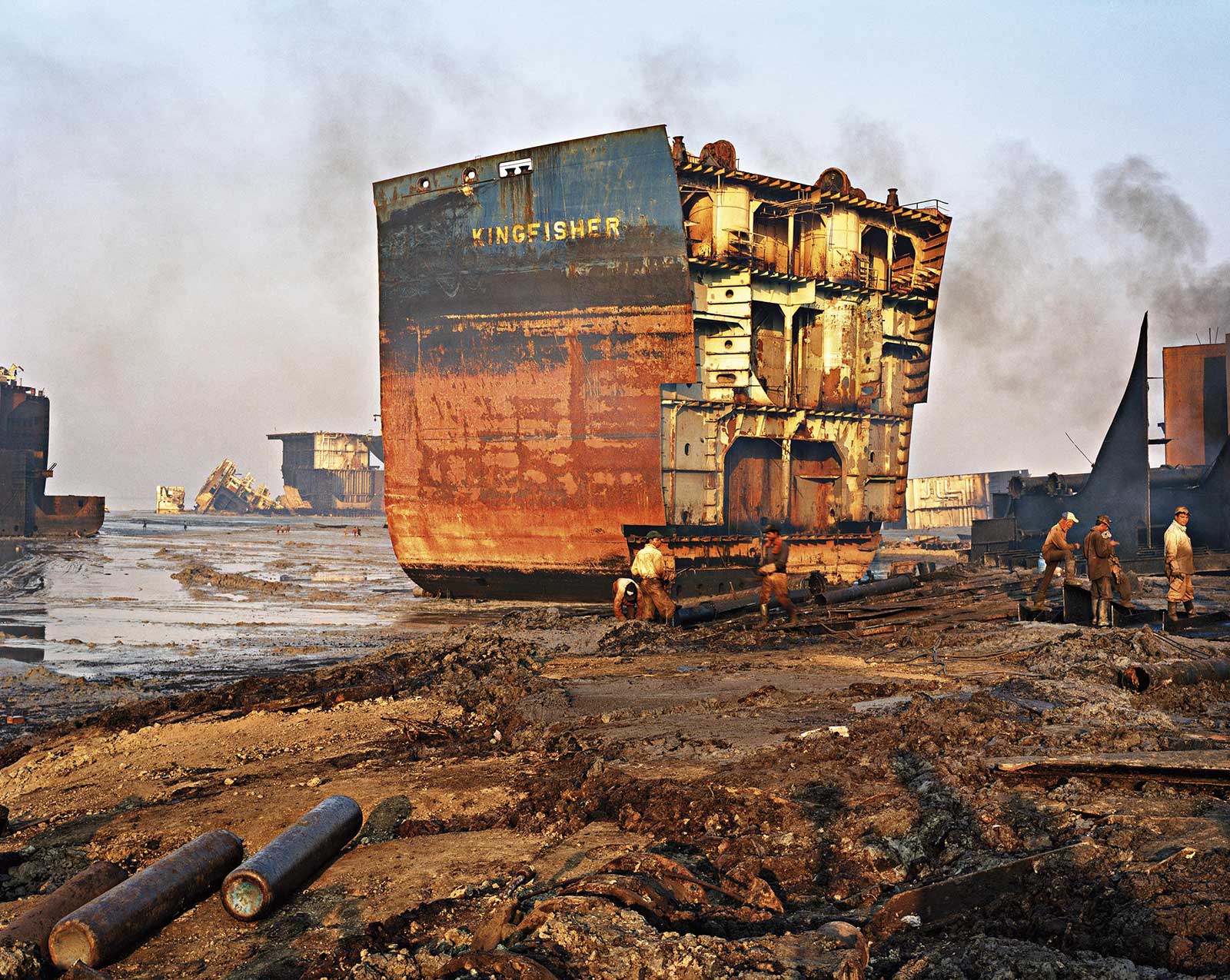 Edward Burtynsky: Oil  The Photographers Gallery