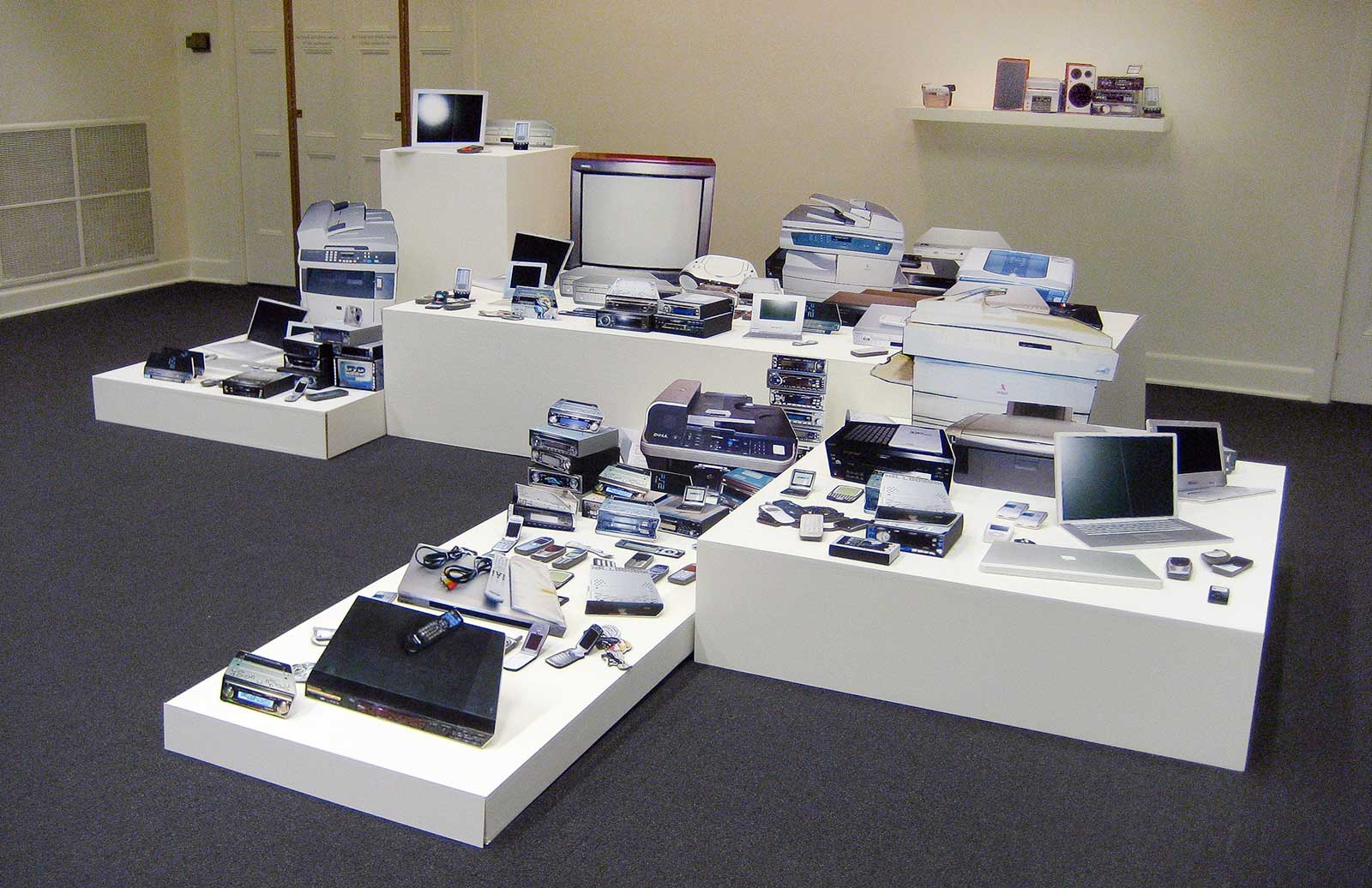 installation of prints of electronic devices